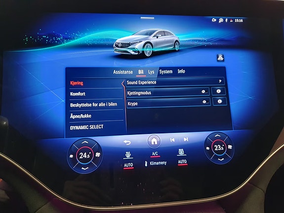 Mercedes-Benz EQS580 18 of 30