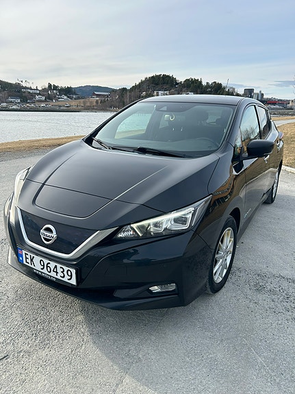 Nissan Leaf 7 of 9