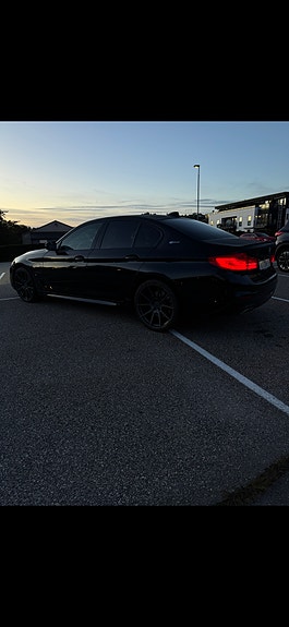 BMW 530e 11 of 19