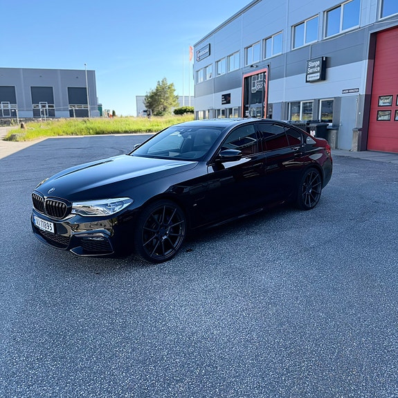 BMW 530e 5 of 19