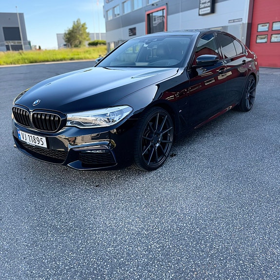 BMW 530e 4 of 19