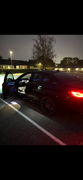 BMW 530e 12 of 19