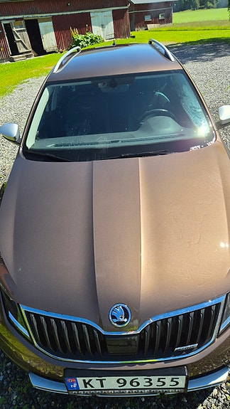 Skoda Octavia Scout 9 of 28