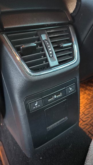 Skoda Octavia Scout 19 of 28