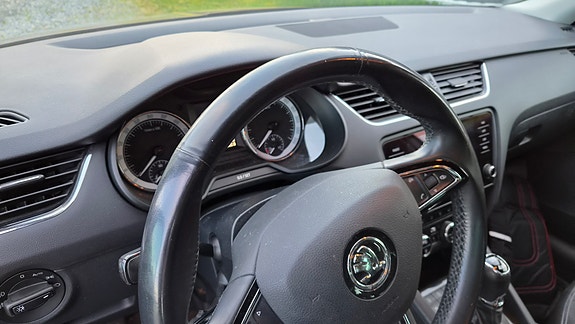 Skoda Octavia Scout 25 of 28