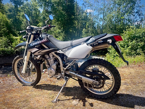 Kawasaki KLX 250 | kun 1242 km | som ny | sjelden sjanse! 2 of 12