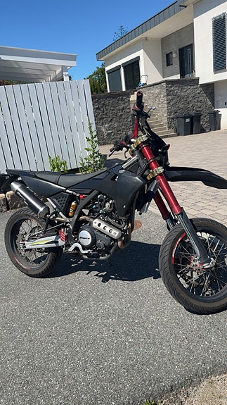 Fantic XMF 125 4 of 5