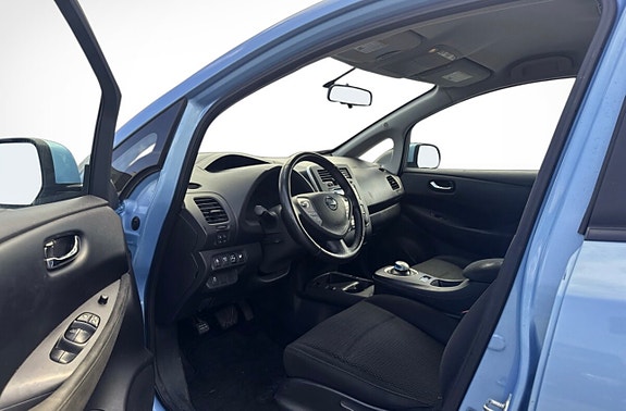 Nissan Leaf 10 of 21