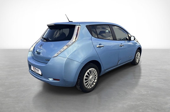 Nissan Leaf 5 of 5
