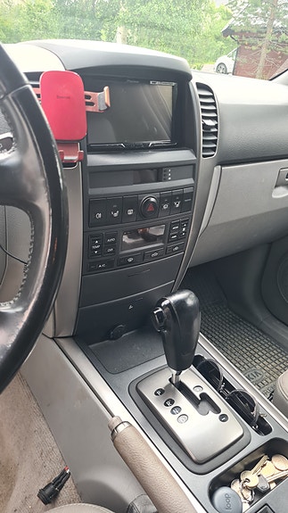 Kia Sorento 4 of 5