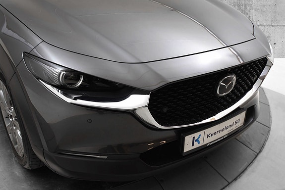 Mazda CX-30 3 of 5