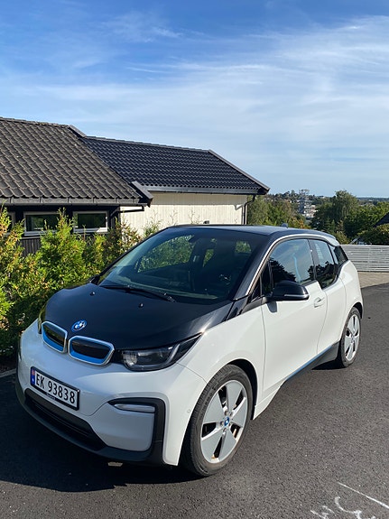 BMW i3 2 of 22