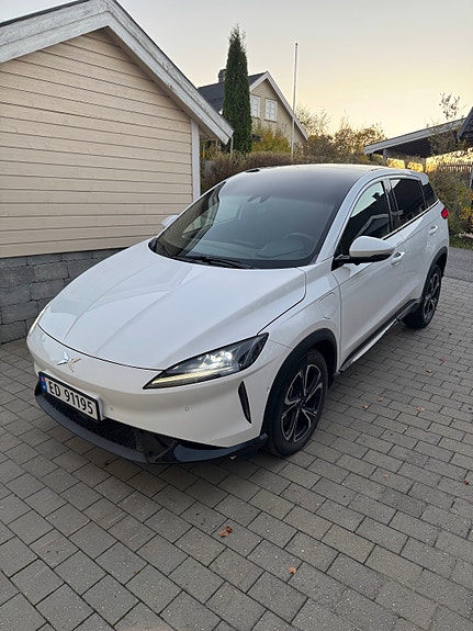 XPeng G3 2 of 16