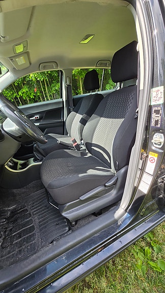 Toyota Urban Cruiser 28 of 30