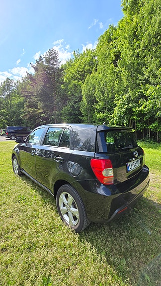 Toyota Urban Cruiser 15 of 30