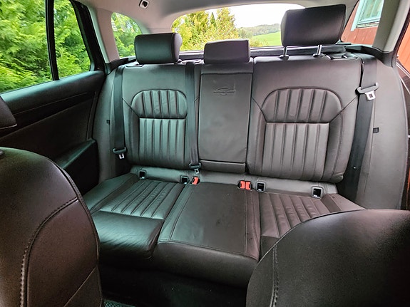 Skoda Superb 16 of 19