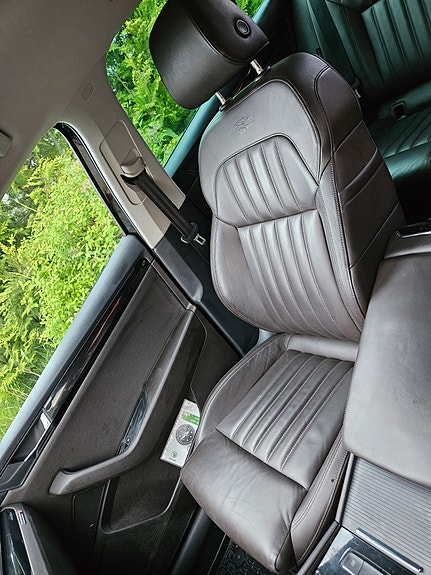 Skoda Superb 13 of 19