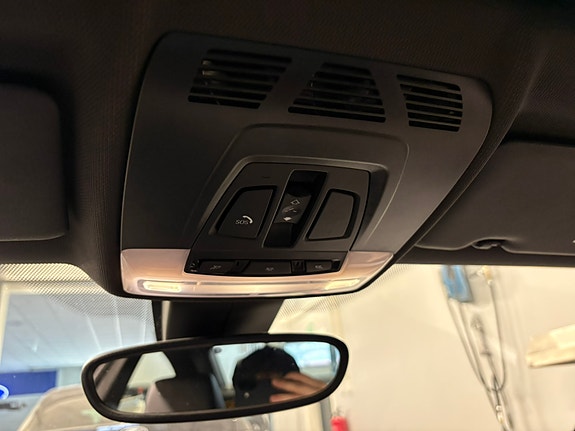 BMW 220d 13 of 17