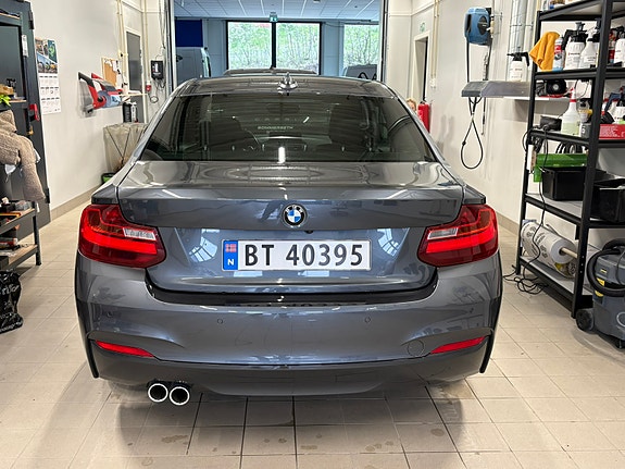 BMW 220d 7 of 17