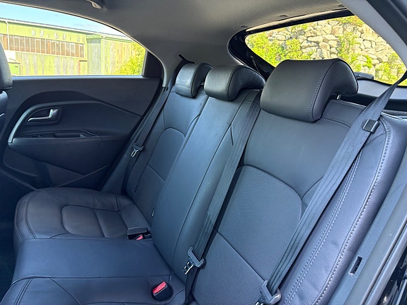Kia Rio 15 of 30