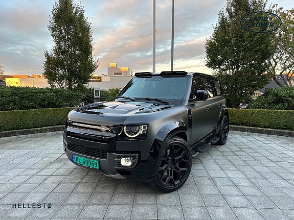 Land Rover Defender 110