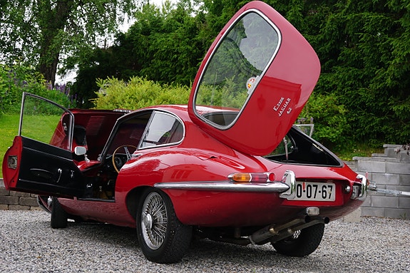 Jaguar E-TYPE 9 of 30