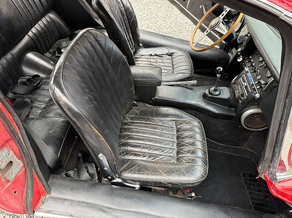 Jaguar E-TYPE 30 of 30