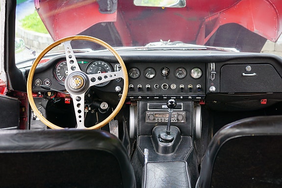 Jaguar E-TYPE 25 of 30