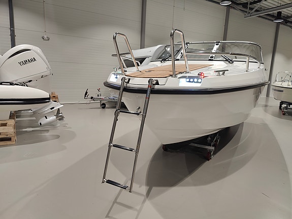 Som ny Finnmaster T6 m/F150 (el. gir/gass), ankervinsj og mye mer! Kun 83 timer! 5 of 5