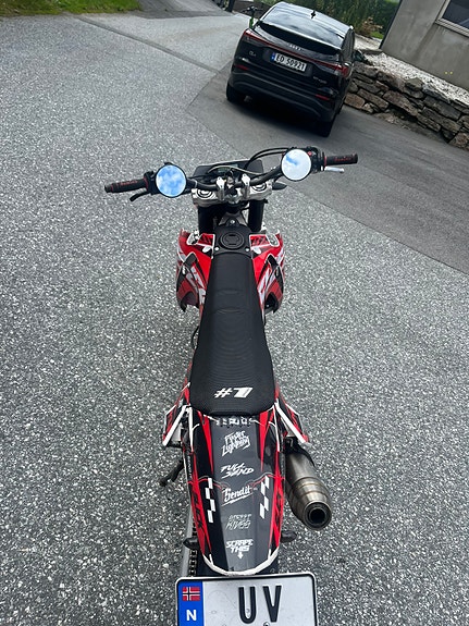 Fantic XMF 125 4 of 5