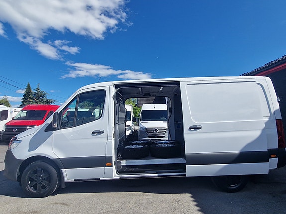 Mercedes-Benz Sprinter 317 8 of 28