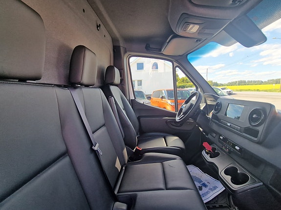 Mercedes-Benz Sprinter 317 17 of 28