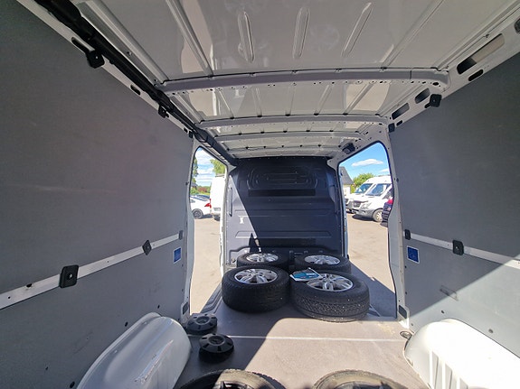 Mercedes-Benz Sprinter 317 12 of 28