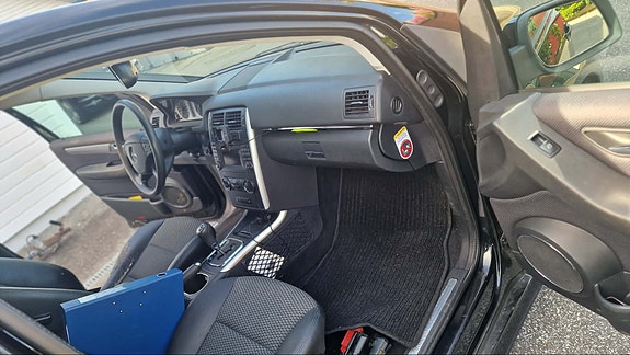Mercedes-Benz B180 12 of 12