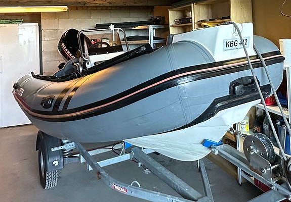 Suzumar 410 LUX 40hk, to putesett, havnetrekk, henger m.m 2 of 5