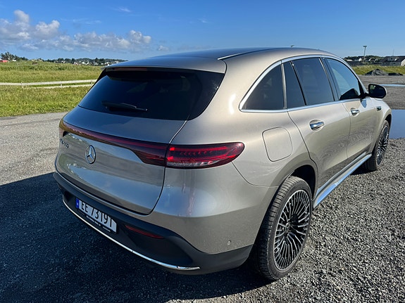 Mercedes-Benz EQC400 5 of 20