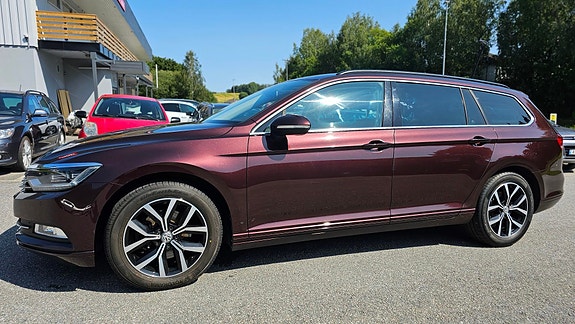 Volkswagen Passat 6 of 15