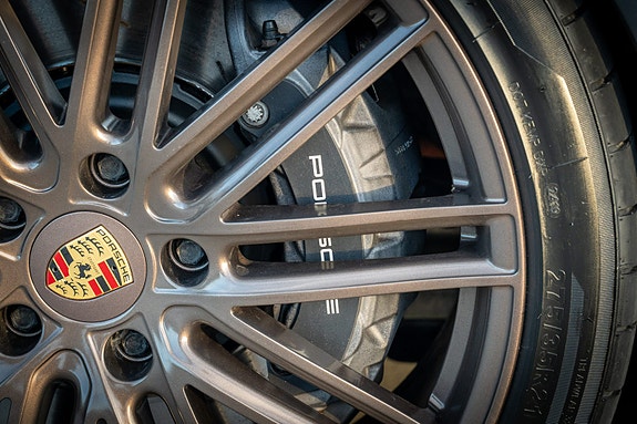 Porsche Panamera 4 25 of 27