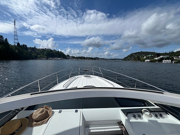 Fairline 38 Targa GT, autopilot, generator, radar, hekk og baugthruster 26 of 30
