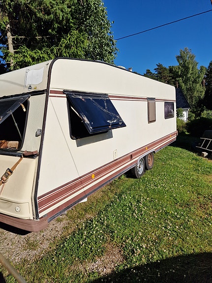 Bürstner Lux 585 TK 4 of 25