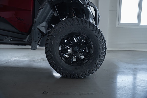Can-Am Maverick Sport 1000R T 7 of 30
