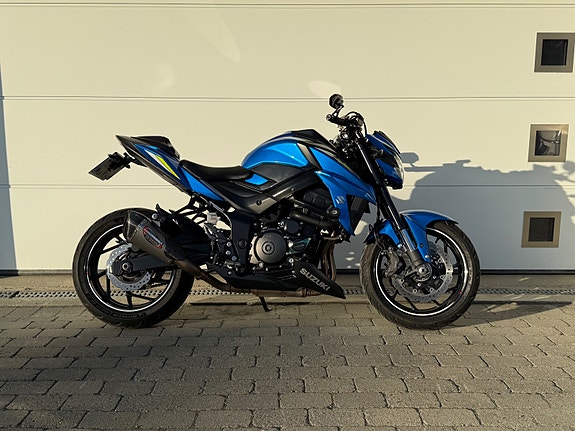 Suzuki GSX-S750 YOSHIMURA/VENTILSJEKK UTFØRT/NYE DEKK 4 of 5