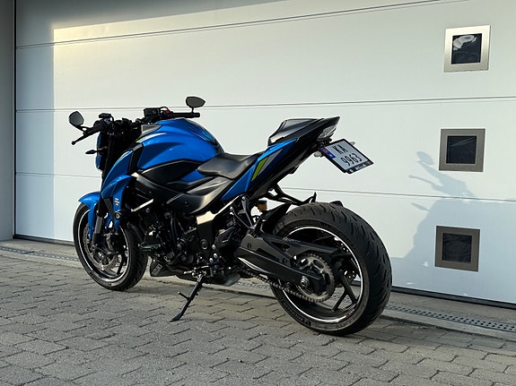 Suzuki GSX-S750 YOSHIMURA/VENTILSJEKK UTFØRT/NYE DEKK 3 of 5