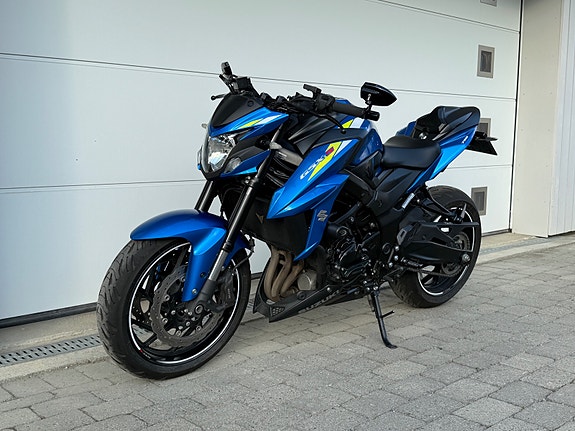 Suzuki GSX-S750 YOSHIMURA/VENTILSJEKK UTFØRT/NYE DEKK 2 of 5