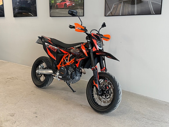 KTM 690 SMC-R 1-EIER/WINGS/SMF LYKT/R&K SKILTFESTE 2 of 5