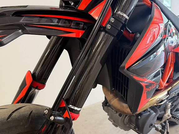 KTM 690 SMC-R 1-EIER/WINGS/SMF LYKT/R&K SKILTFESTE 5 of 5