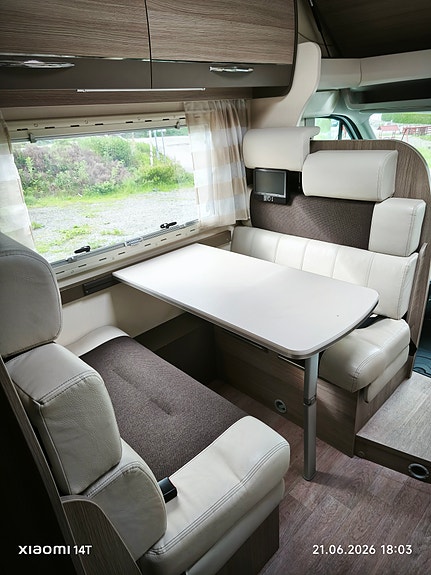 Challenger Genesis C276 14 of 26