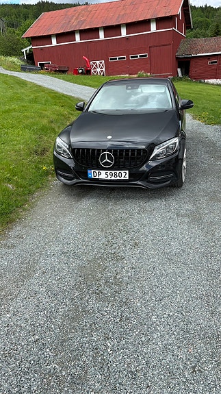 Mercedes-Benz C180 4 of 13