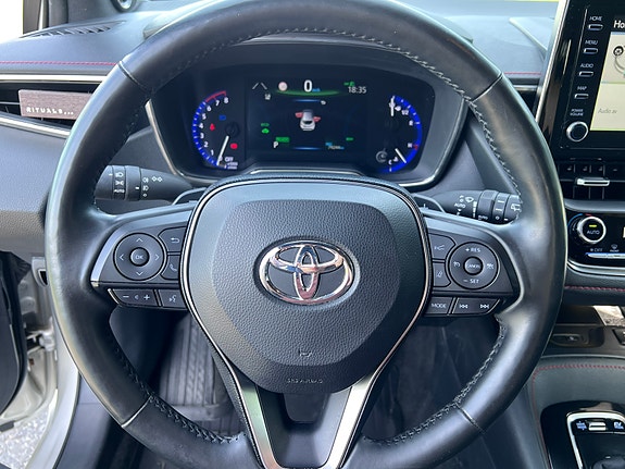 Toyota Corolla 25 of 30