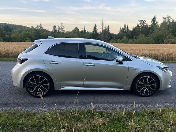 Toyota Corolla 9 of 30